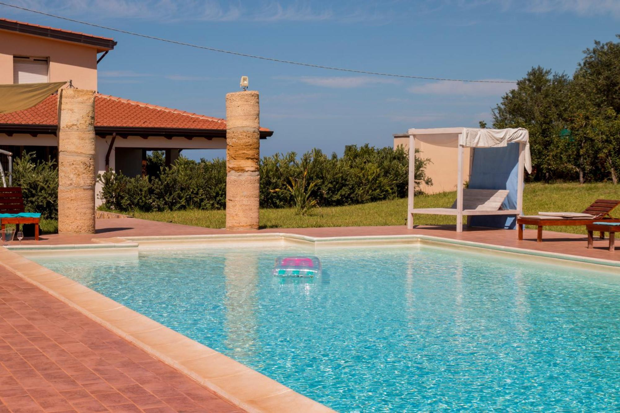 Villa Con Piscina Casale Di Gio Nel Golfo Di Castellammare Партинико Екстериор снимка