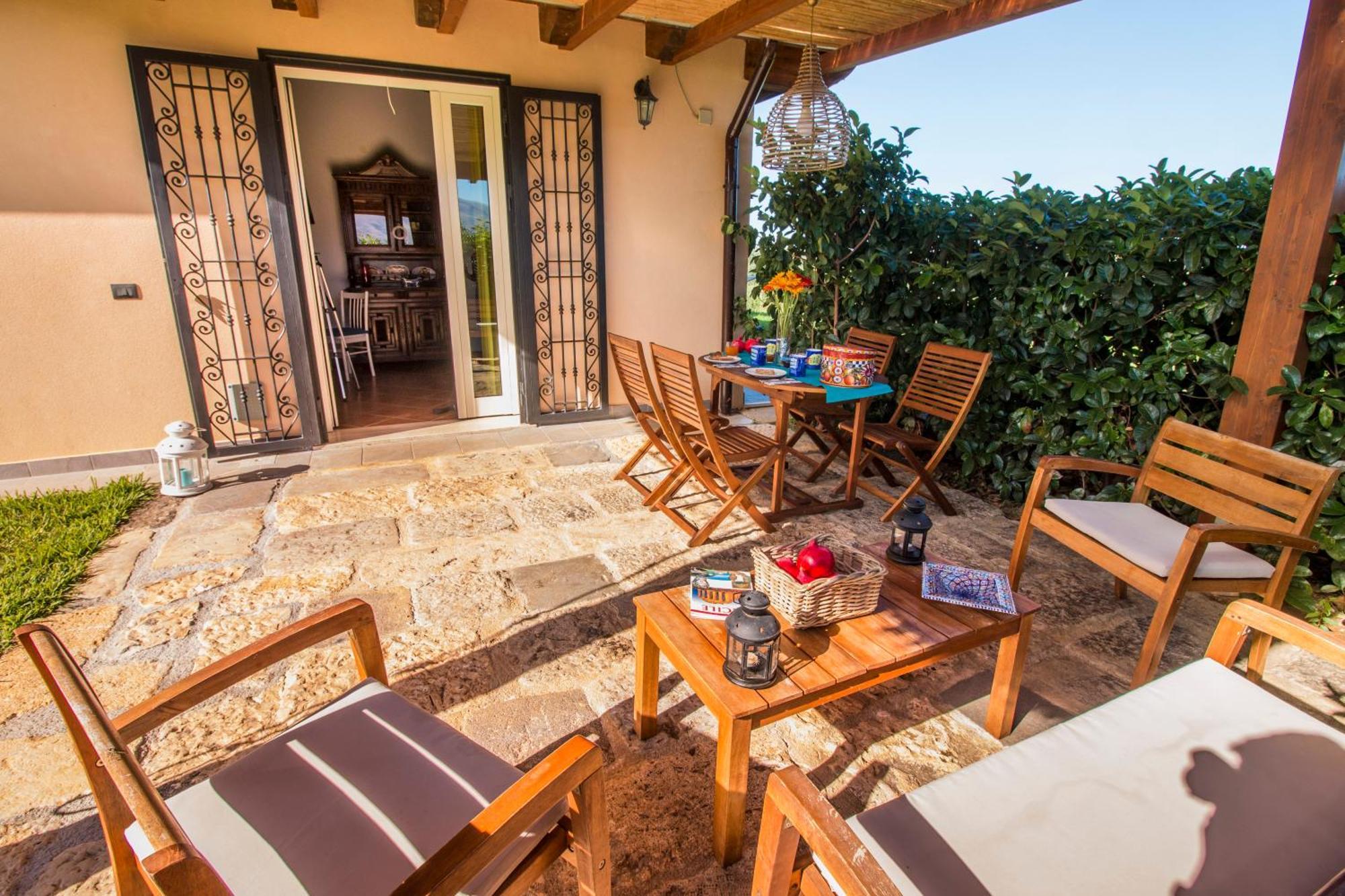 Villa Con Piscina Casale Di Gio Nel Golfo Di Castellammare Партинико Екстериор снимка