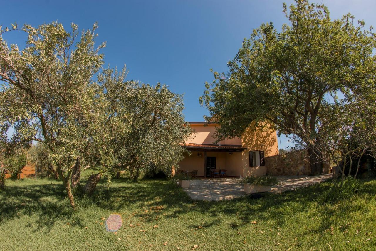 Villa Con Piscina Casale Di Gio Nel Golfo Di Castellammare Партинико Екстериор снимка
