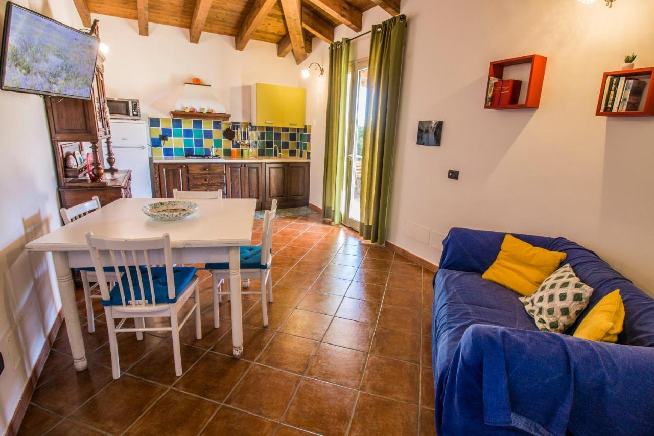 Villa Con Piscina Casale Di Gio Nel Golfo Di Castellammare Партинико Екстериор снимка